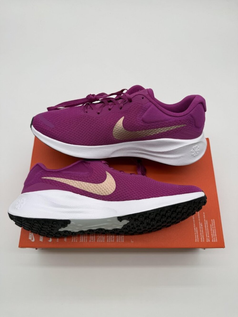 New Nike Revolution 7 Shoes Women's Size 9.5 Pink Running Comfort FB2208 501 - Picture 4 of 9
